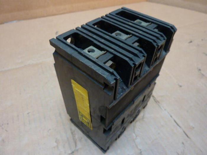 Used SQUARE D 7 Amp Circuit Breaker FAL3600712M #28461