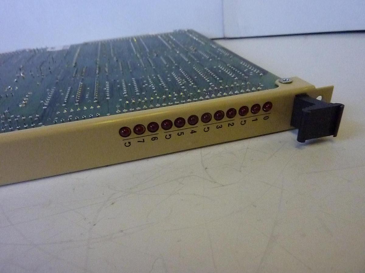 Used ALLEN BRADLEY Interface Board UC86-8CH #10857