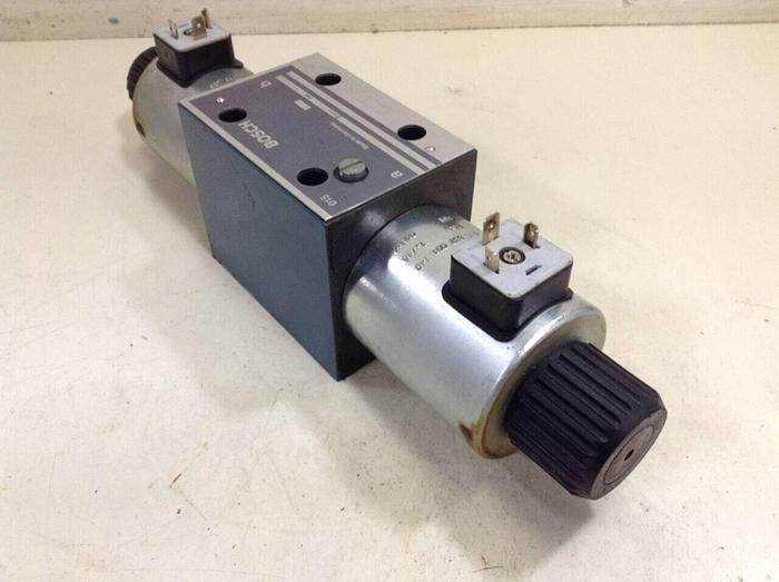 Used BOSCH Valve 0 810 001 701 #80842