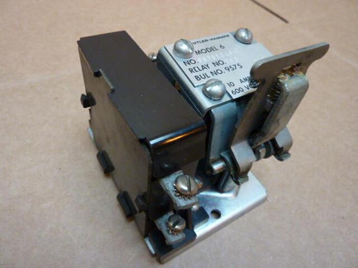 Used CUTLER HAMMER Motor Starter 9575ED43-1 #27799