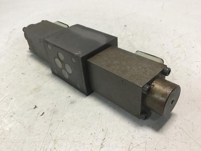 Used BATTENFELD Valve R-WE43P06B08COBN #137403