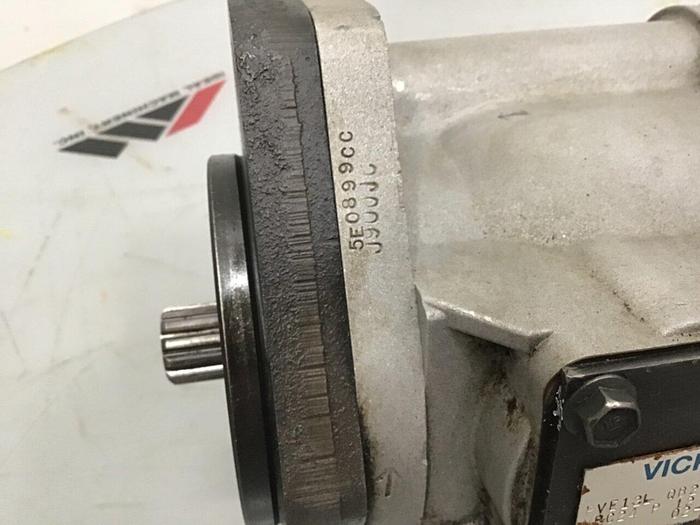 Used VICKERS Hydraulic Pump PVE12LQB2ES10C21 Used