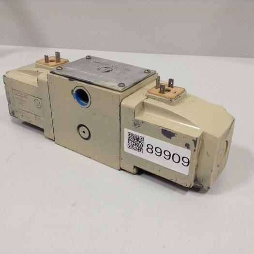 Used VICKERS Directional Valve DG4S4012CW3UH50 #89910