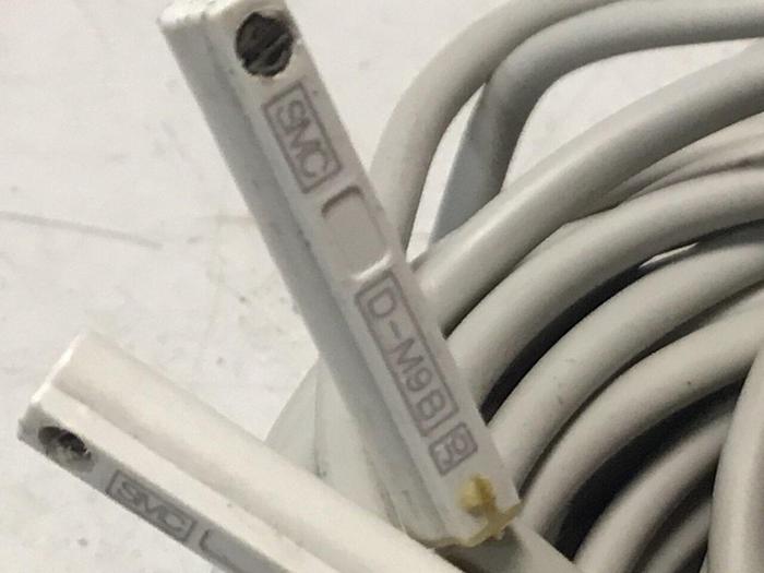 Used SMC Reed Switch Sensor D-M9B #128272