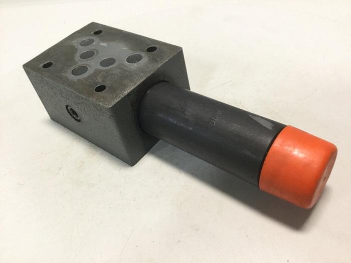Used REXROTH Valves ZDR 10 DP2-53/150YM/12 #105835