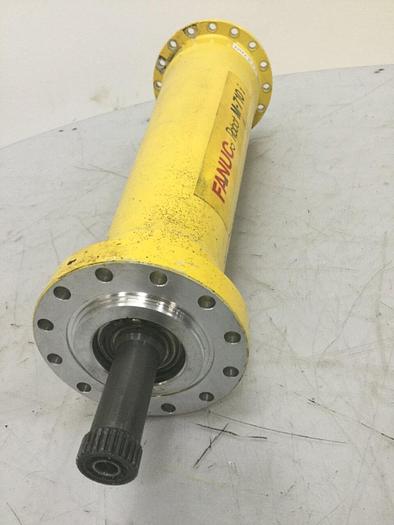 Used FANUC Robot Arm M-710I / RA #114760