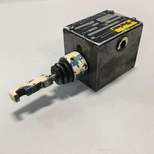 Used PARKER Directional Control Valve D3T1H21X4236 #93363