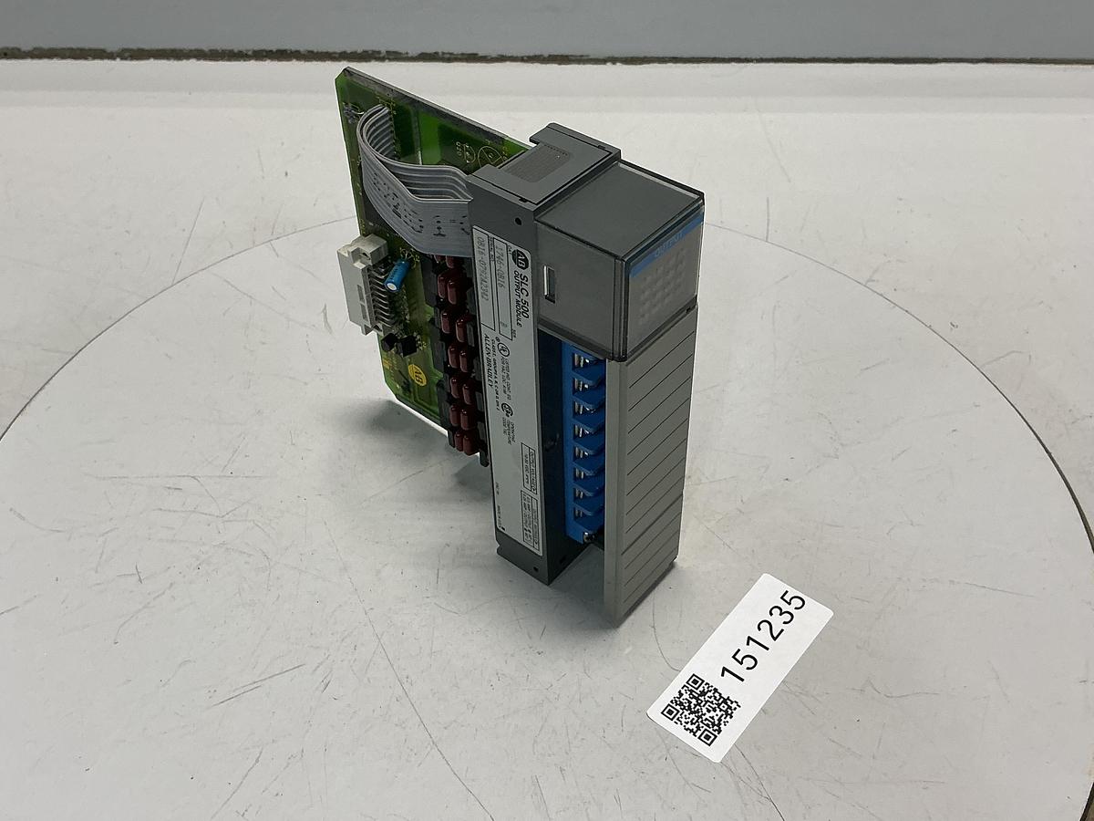 Used ALLEN BRADLEY 1746-P1 / SLC 500