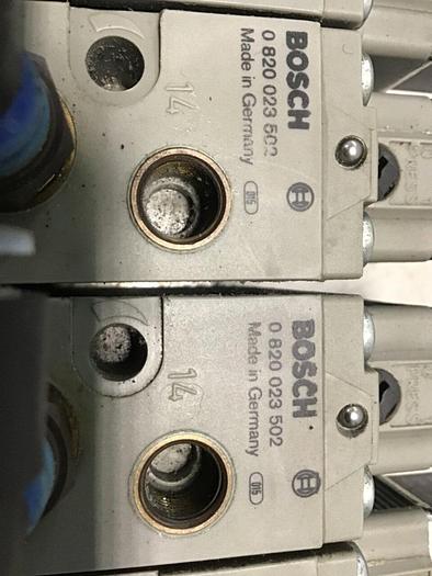 Used BOSCH Manifold & Valves 0 820 023 502 / MANIFOLD #124368