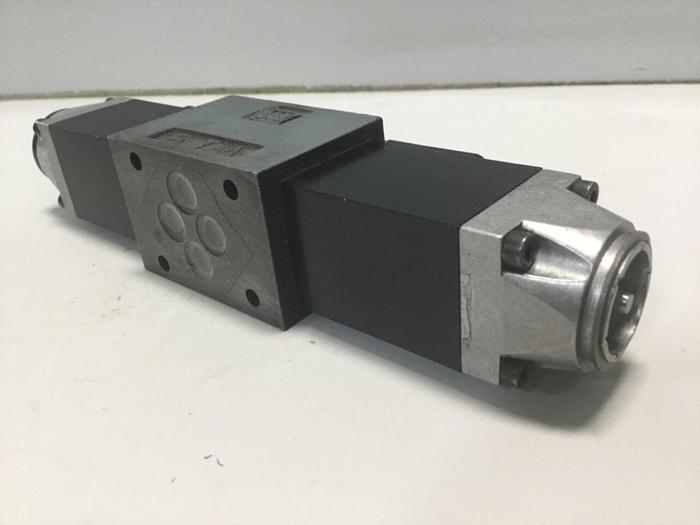 Used REXROTH Directional Control Valve 4WE6J53/AG24NZ4 #105269
