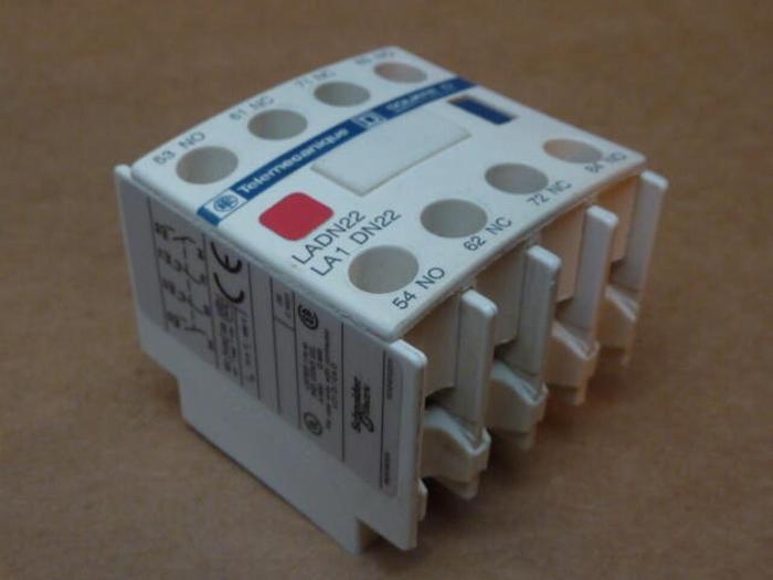 Used TELEMECANIQUE Contactor LA1DN22 #31702