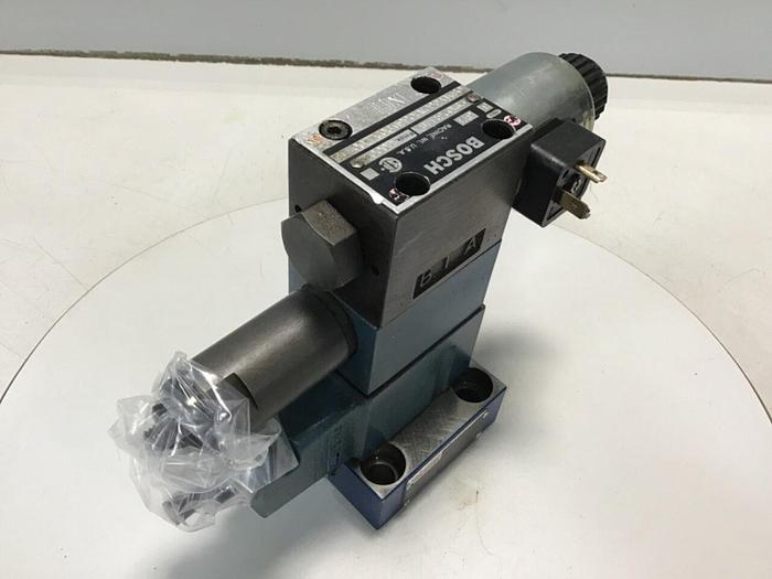 Used BOSCH Valve 081WV06P1V1033WS024/00D51 Used #144693