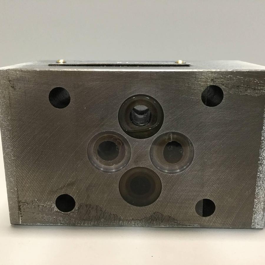 Used TOKIMEC Pressure Relief Valve TGMC-3-PT-FW-10-S1 USED