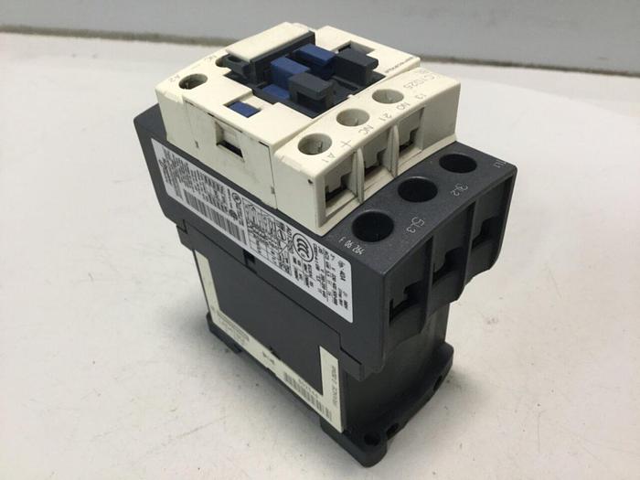 Used TELEMECANIQUE Contactor LC1D25BL #104970