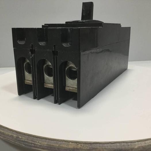 Used GENERAL ELECTRIC / GE 125 Amp Circuit Breaker TFJ236125 Used