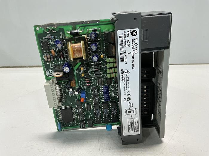 Used ALLEN BRADLEY 1746-N04V