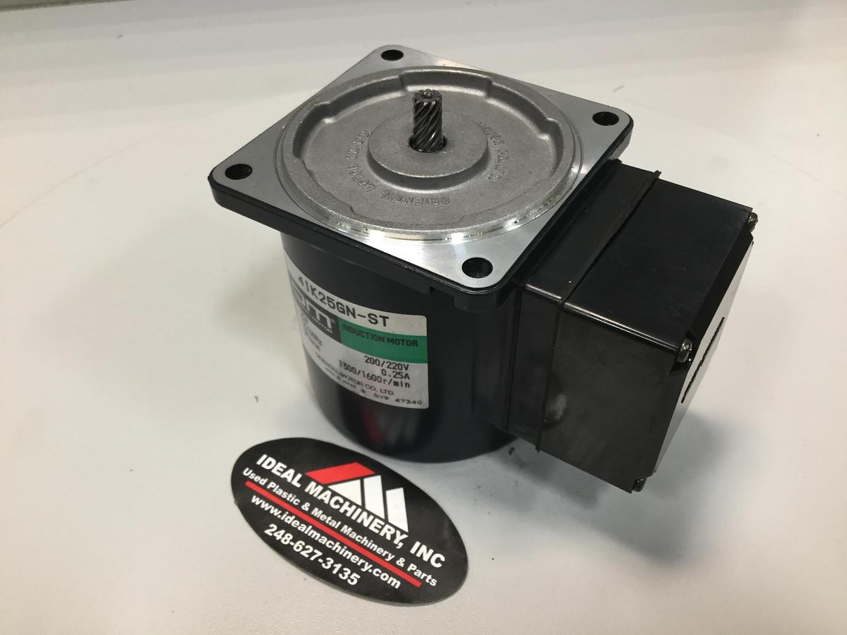 Used ORIENTAL MOTOR Induction Motor 4IK25GN-ST USED