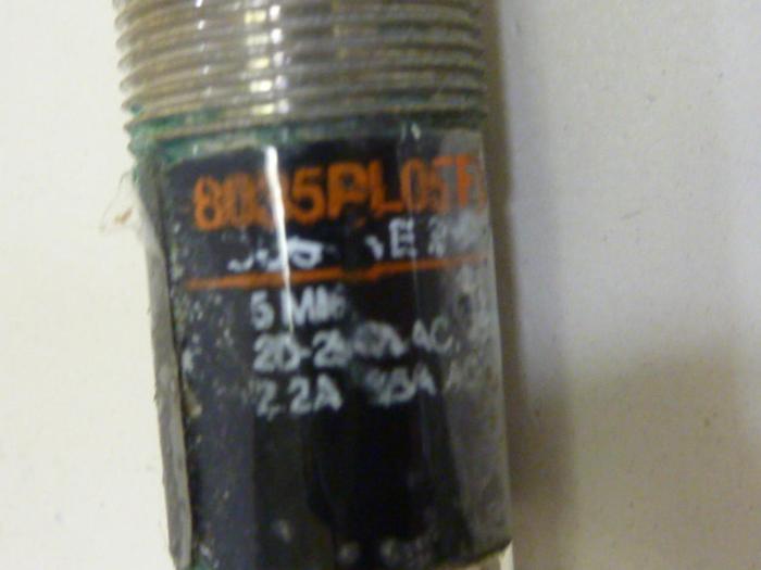 Used EFECTOR Sensor 8035PL05FL2CABBX #64460