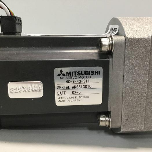 Used MITSUBISHI Servo Motor HC-MF-43-S11 #95956