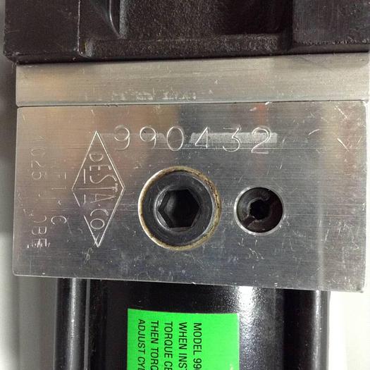 Used DESTACO Pneumatic Hold Clamp 991PMAL-020M-270B-37-11 #90054
