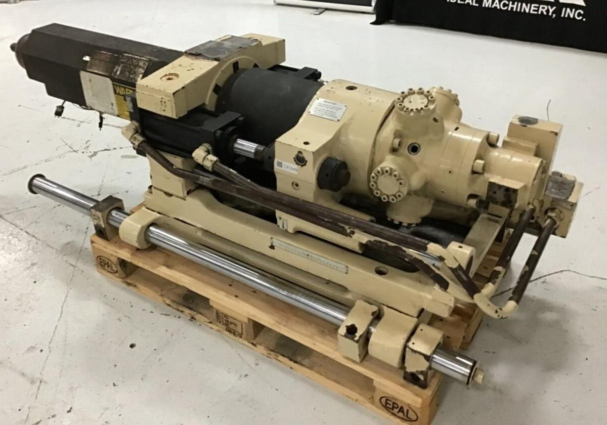 Used CINCINNATI MILACRON 10 Oz Injection Unit VT110-10 USED 