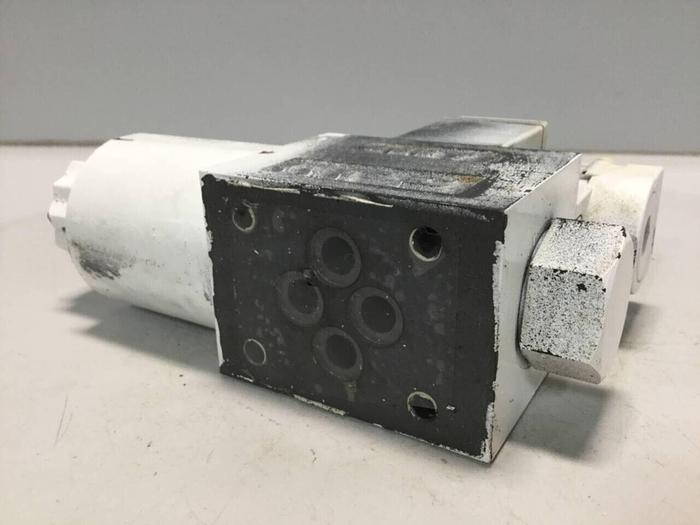 Used YUKEN Directional Valve DSG-01-3C40-D24-60 #99473