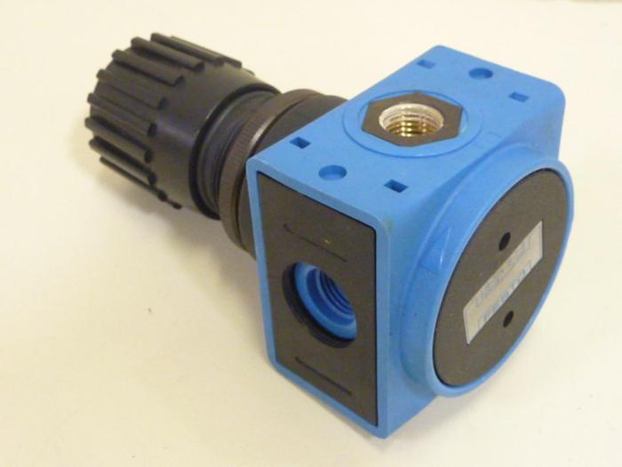 Used FESTO Pressure Regulator LR-1/4-S-7-B #61518