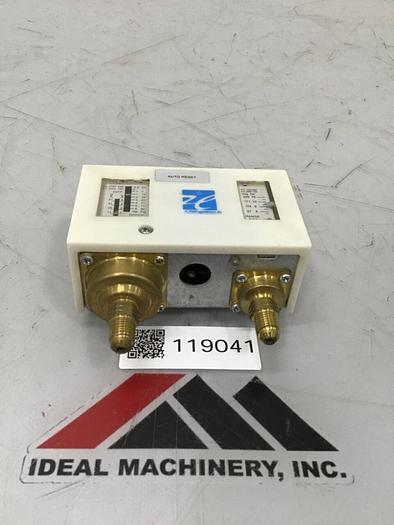 Used JL REFRIGERATION Dual Pressure Control LP830E #119041
