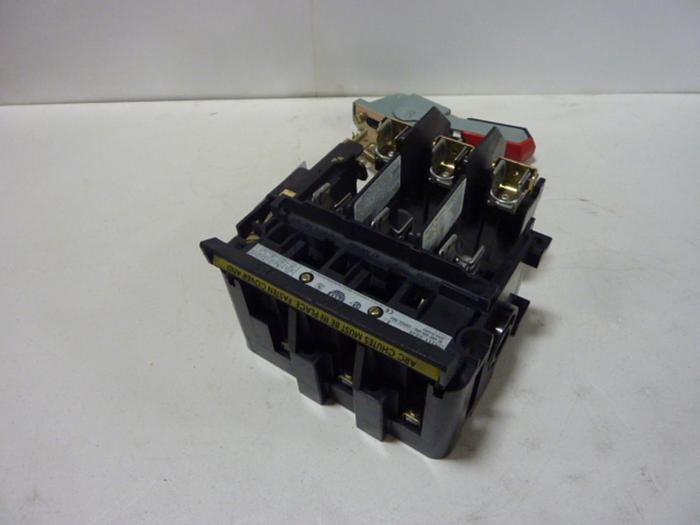 Used ALLEN BRADLEY 30 Amp Disconnect Switch 1494V-DS30 SER A #57395