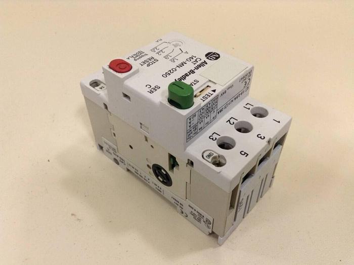 Used ALLEN BRADLEY Manual Motor Starter 140-MN-0250 SER C #79586