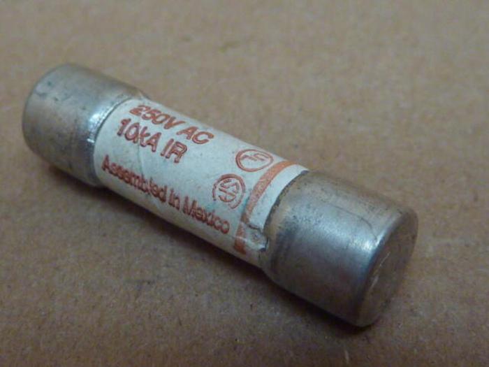 Used FERRAZ SHAWMUT 3 Amp Fuse OTM3 #33684