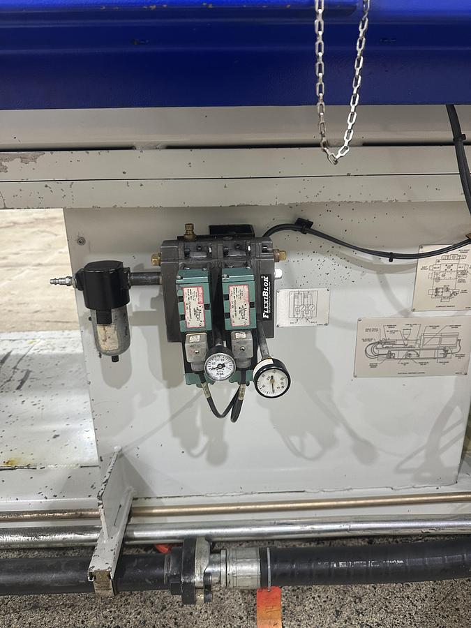 Used 2006 300 Ton Demag Injection Molding Machine 300HT1920 USED