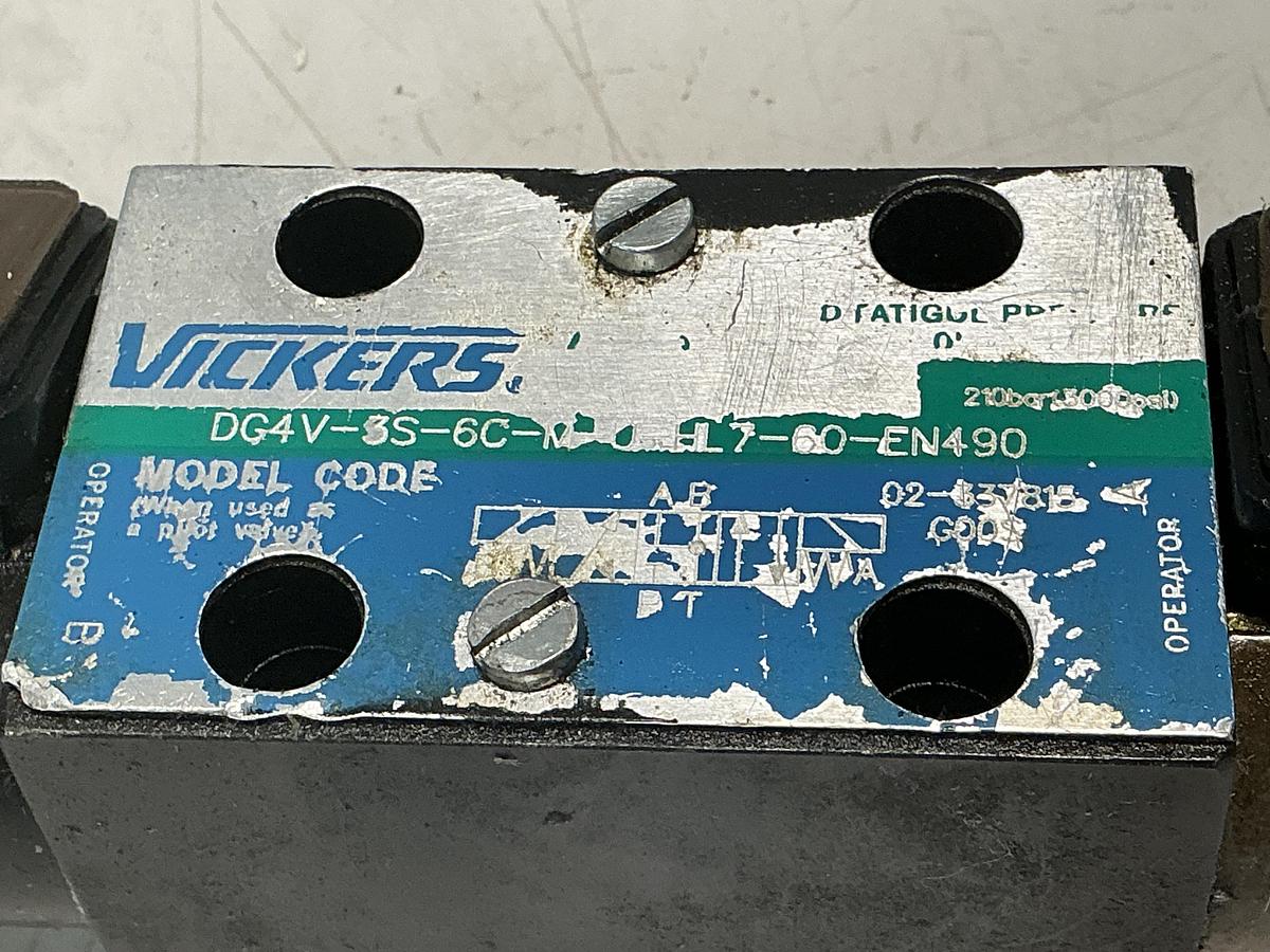 Used VICKERS DG4V-3S-6C-M-U-HL7-60-EN490