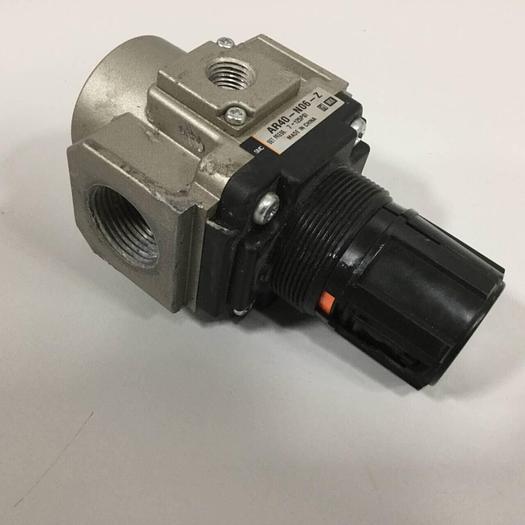 Used SMC Regulator AR40-N06-Z #90374