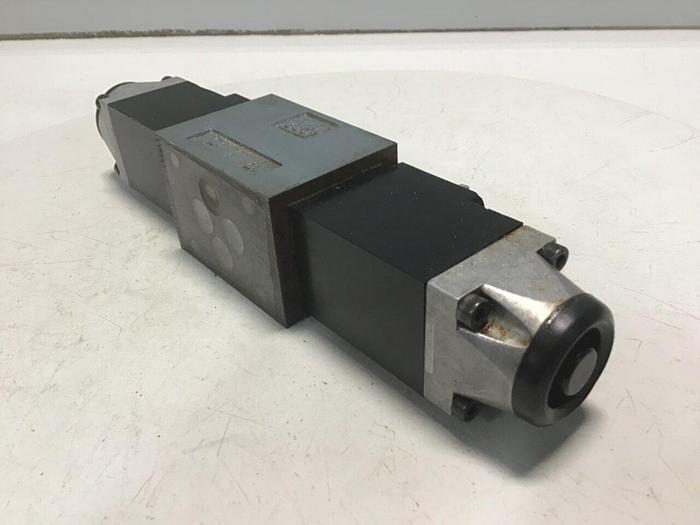 Used REXROTH Directional Control Valve 4WE6J53/AG24NZ4 #137820
