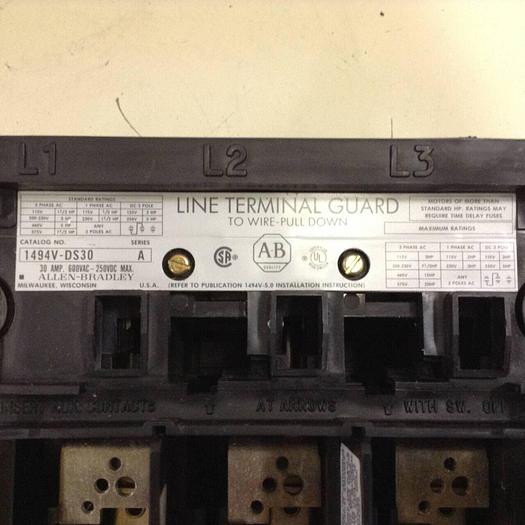 Used ALLEN BRADLEY 30 Amp Disconnect Switch 1494V-DS30 SER A #89410