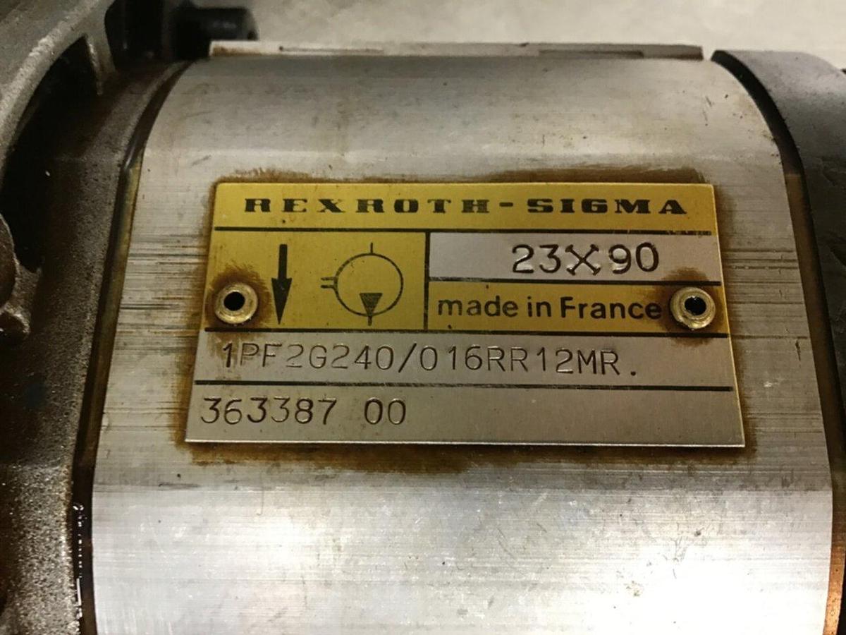 Used BRUENINGHAUS HYDRAULIK Pump AA10VS028DFR1/30R-PKC #127615