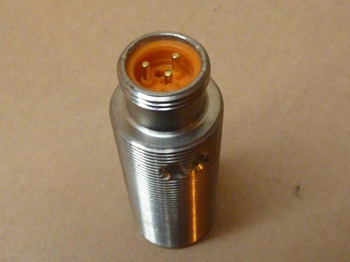 Used PEPPERL & FUCHS Proximity Switch NBB10-30GM80-WS-H76 #31330