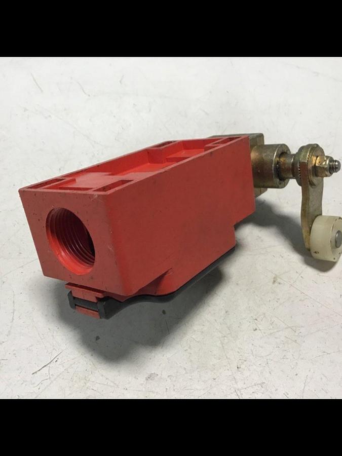 Used BERNSTEIN Limit Switch ENK-UV1Z AHS Used