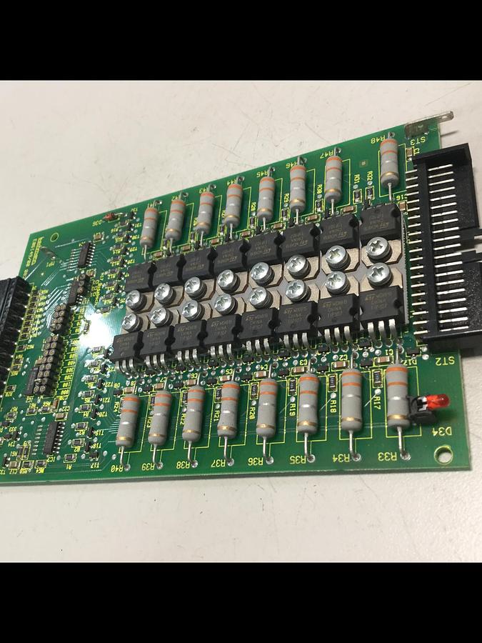 Used BACHMANN ELECTRONIC Output Card CA16/P2.5S E06149/00 002 USED