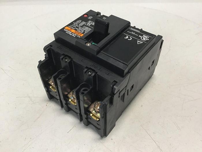 Used FUJI ELECTRIC 5 Amp Circuit Breaker EA53C-5 #127427