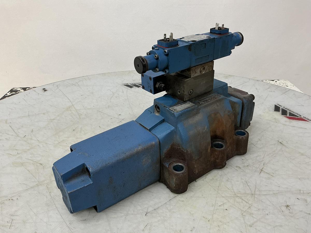 Used MANNESMANN REXROTH 4WRZ32W3-520-50/6A24N9EK4/D3MR