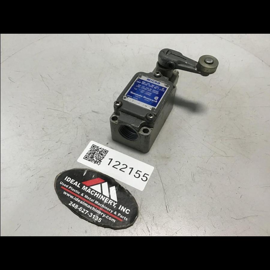 Used YAMATAKE Micro Limit Switch 1LS1-J Used