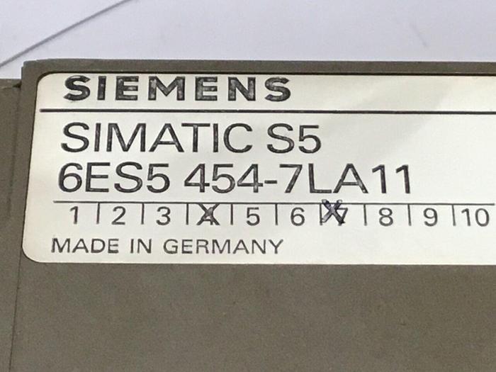 Used SIEMENS Digital Output 6ES5 454-7LA11 #126153