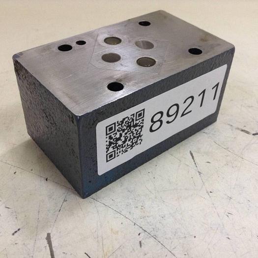 Used VICKERS Check Valve DGMDC 3 Y PK 41 #89211