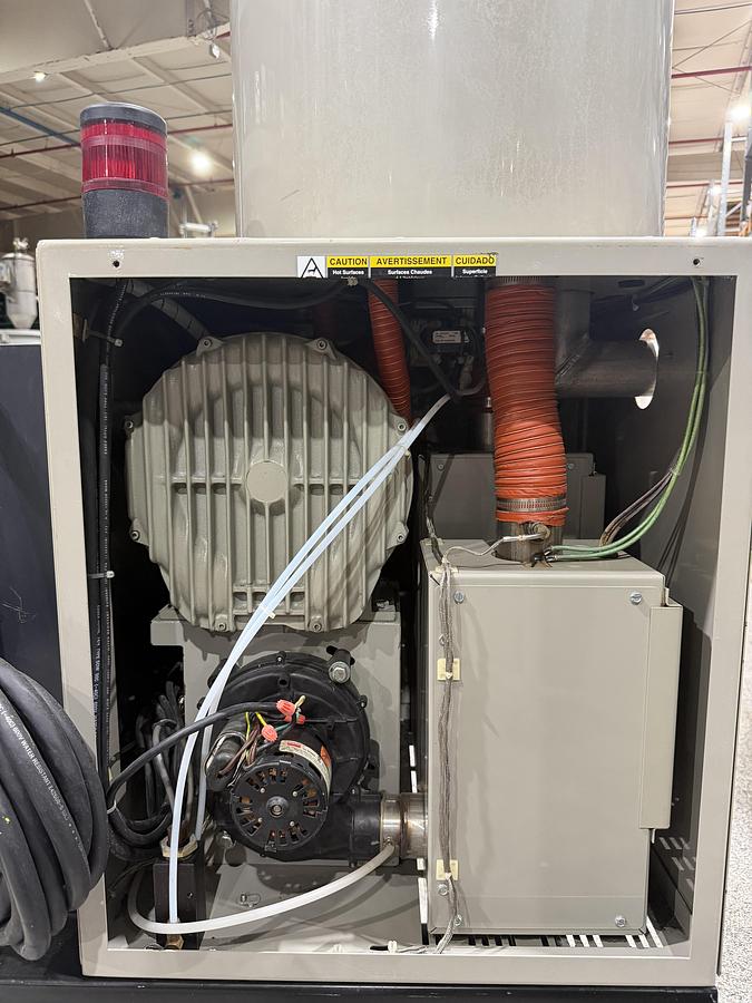 Used CONAIR CS60 LB Desiccant Dryer w/ Hopper SC60 HOP Used