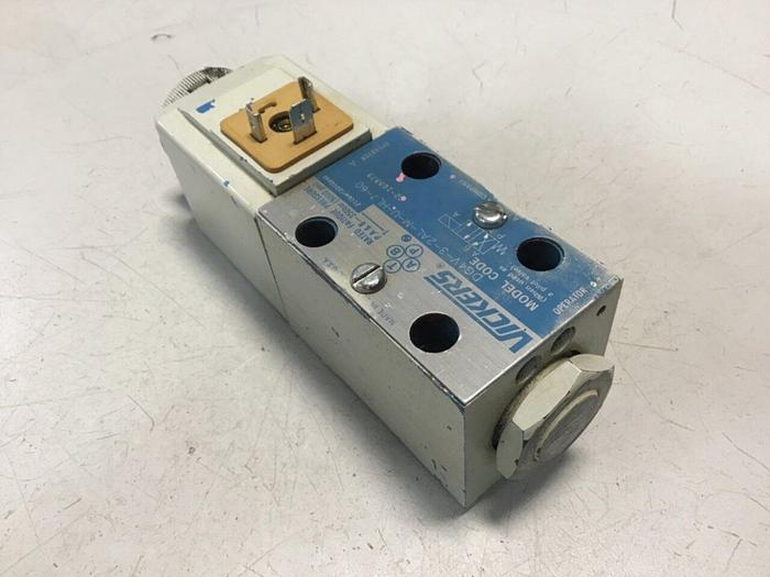 Used VICKERS Valves DG4V-3-2AL-M-U-HL7-60 Used