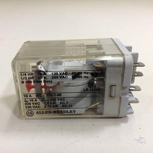 Used ALLEN BRADLEY Relay 700-HB32Z24 SER A #76287