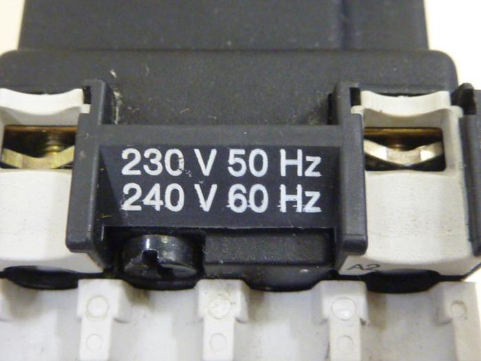 Used MOELLER Contactor DILR40 #63574