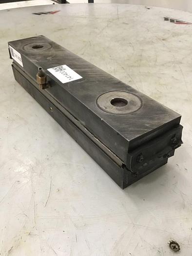 Used VAN DORN Pair of Sliding Platen Shoes 339038 PAIR USED